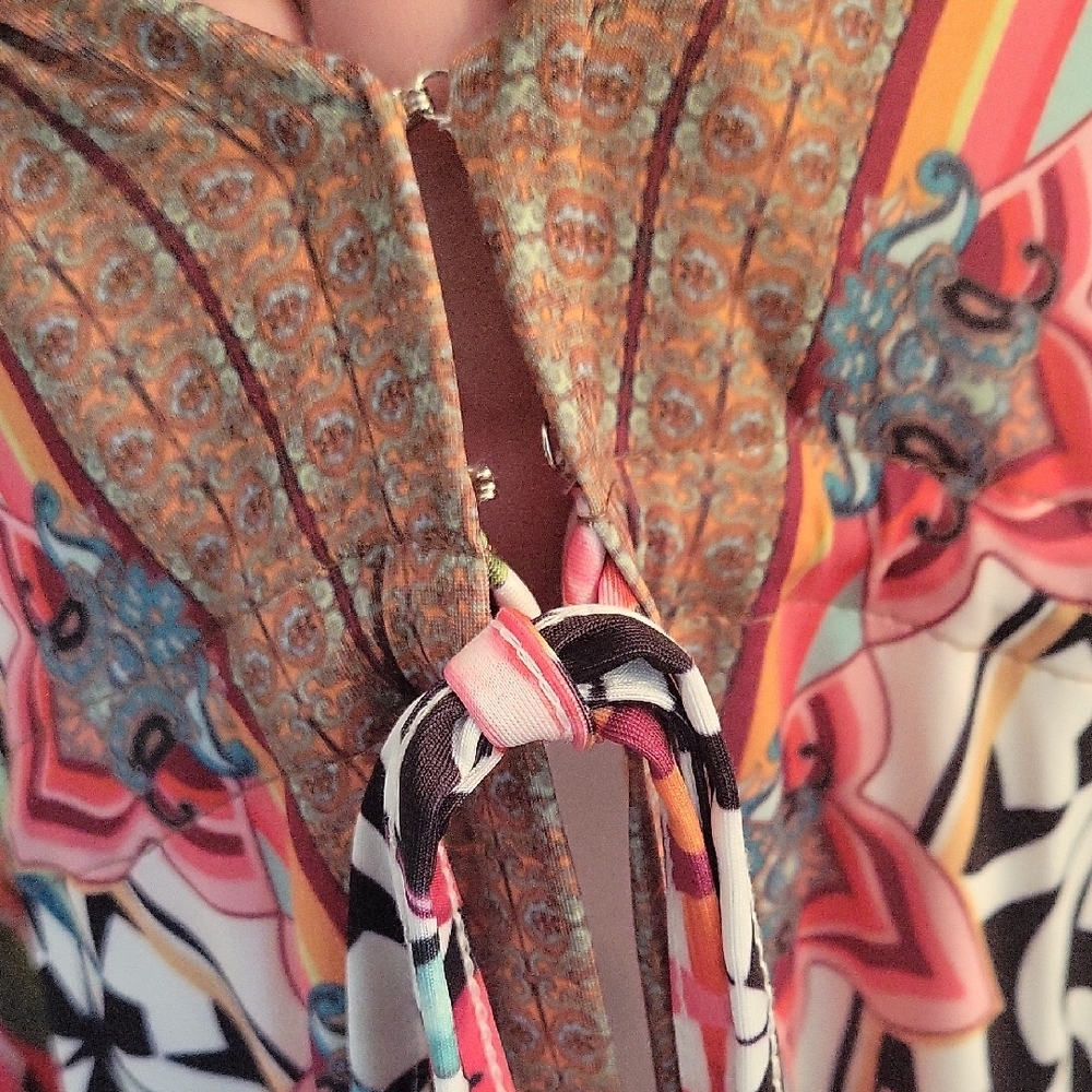 VENUS Floral High Low Dress - Pink and Black - Picture 4 of 13